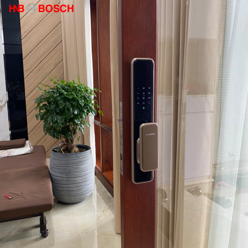 Lắp khóa thông minh Bosch EL600 tại KĐT Xuân Phương