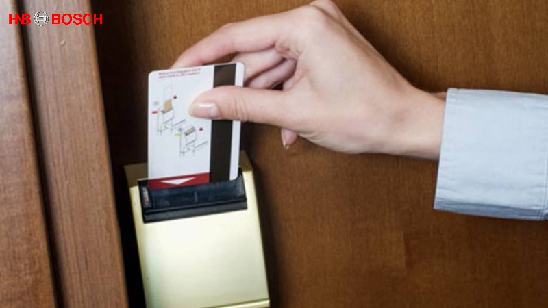 Chỉ nên chọn các loại khóa cửa thẻ từ cho khách sạn